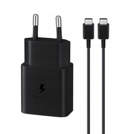Alimentatore tipo USB-C con cavo nero